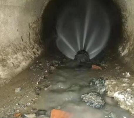 北海街道市政管道清淤